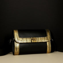 Load image into Gallery viewer, CLUTCH GLASS