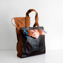 Load image into Gallery viewer, SCARF SHOPPER