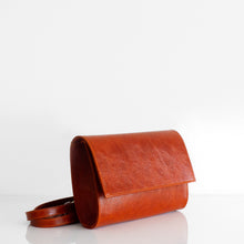 Load image into Gallery viewer, GEOMETRIC CLUTCH