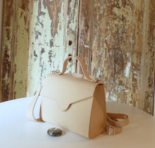 Load image into Gallery viewer, MùN BAG