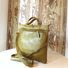 Load image into Gallery viewer, BACKPACK