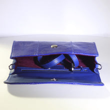 Load image into Gallery viewer, PRECIOUS CLUTCH