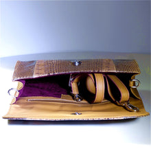 Load image into Gallery viewer, PRECIOUS CLUTCH